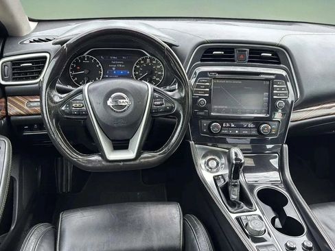 Used 2017 Nissan Maxima Platinum image 36