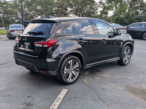 Used 2025 Mitsubishi Outlander Sport AWD image 4