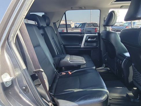 Used 2015 Toyota 4Runner Limited w/ Convenience Package AWD/4WD image 26