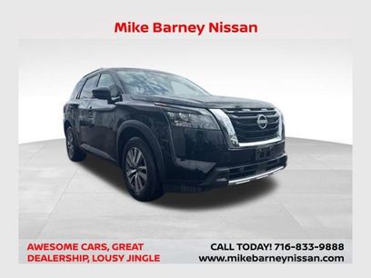 Used 2025 Nissan Pathfinder SL