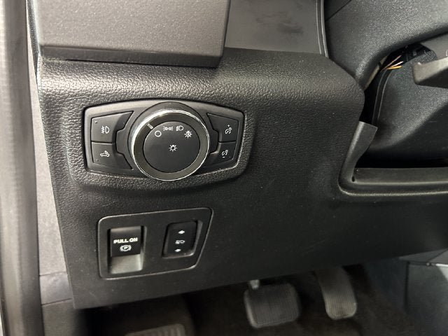 Used 2020 Ford F150 XLT w/ Equipment Group 302A Luxury AWD/4WD image 18