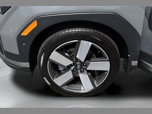 New 2026 Hyundai Santa Fe Limited FWD image 8