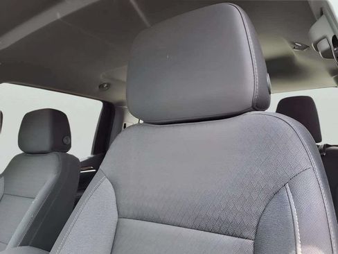 Used 2025 Chevrolet Silverado 1500 LT RWD image 16