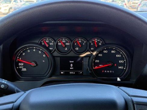 Used 2025 Chevrolet Silverado 1500 W/T w/ WT Value Package image 24