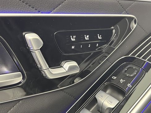 Used 2024 Mercedes-Benz S 580 4MATIC Sedan image 17