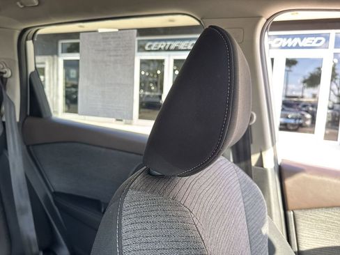 Used 2023 Nissan Rogue SV image 21