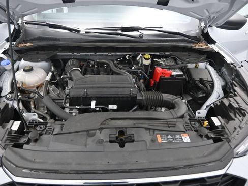 Used 2025 Ford Escape ST-Line FWD image 11