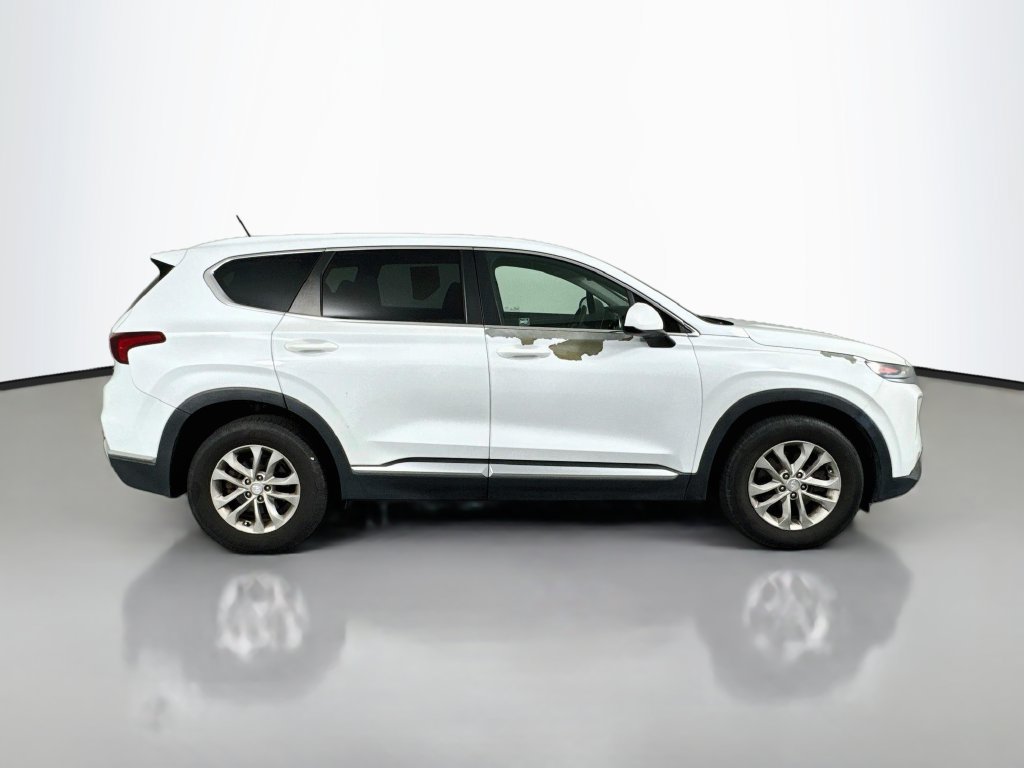 Used 2019 Hyundai Santa Fe SE FWD image 4