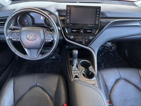 Used 2022 Toyota Camry XSE image 30
