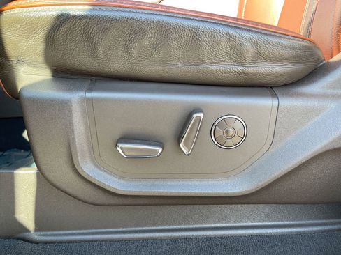 Used 2019 Ford F450 King Ranch w/ King Ranch Ultimate Package image 23