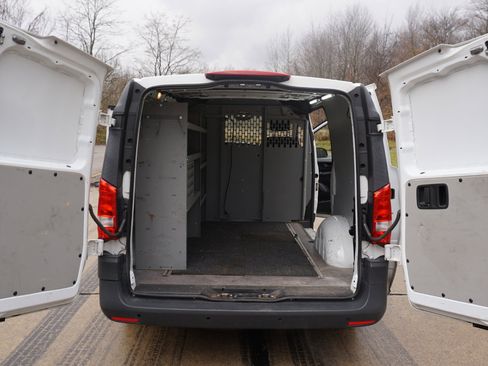Used 2020 Mercedes-Benz Metris w/ Safety Package image 24