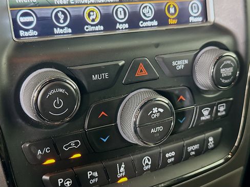 Used 2018 Jeep Grand Cherokee High Altitude AWD/4WD image 24