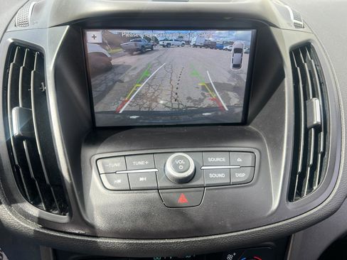 Used 2017 Ford Escape SE w/ Equipment Group 201A FWD image 53