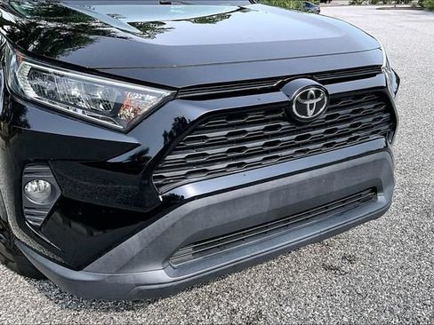 Used 2020 Toyota RAV4 XLE w/ All Weather Liner Package AWD/4WD image 6