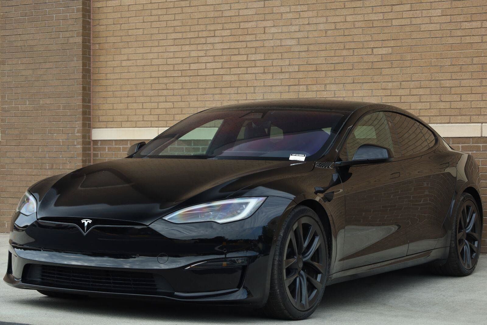 Used 2022 Tesla Model S Plaid AWD/4WD image 5
