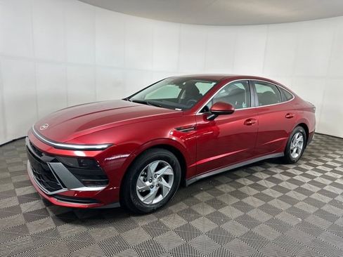 Certified 2025 Hyundai Sonata SE image 26