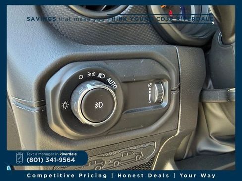 New 2025 Jeep Wrangler Unlimited Rubicon w/ Steel Bumper Group image 14