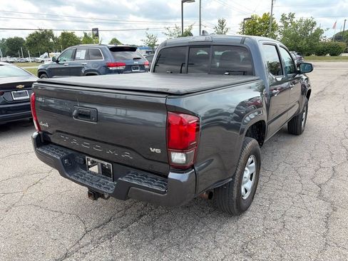 Used 2020 Toyota Tacoma SR AWD/4WD image 5