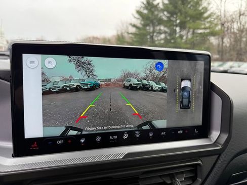 Used 2025 Ford Bronco Sport Badlands image 7