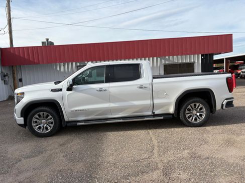 Used 2023 GMC Sierra 1500 Denali w/ Technology Package image 5