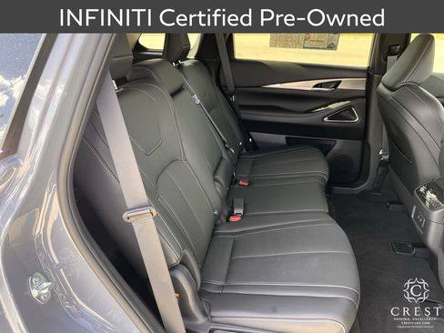 Certified 2027 INFINITI QX60 Luxe w/ Cargo Package AWD/4WD image 29
