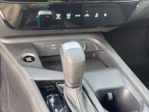 New 2026 Nissan Sentra SV w/ Floor Mat Package FWD image 26