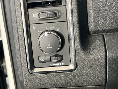 Used 2017 RAM 1500 Sport w/ Convenience Group image 10