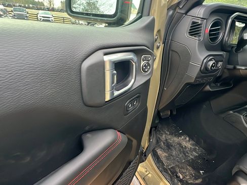 New 2026 Jeep Gladiator Rubicon image 15