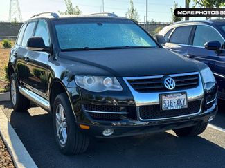 Used 2008 Volkswagen Touareg VR6 image 1