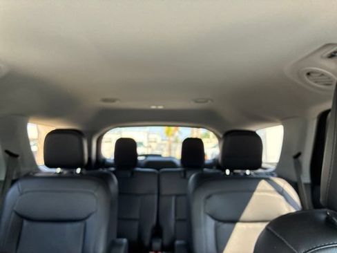 Used 2023 Ford Explorer XLT w/ Equipment Group 202A RWD image 35