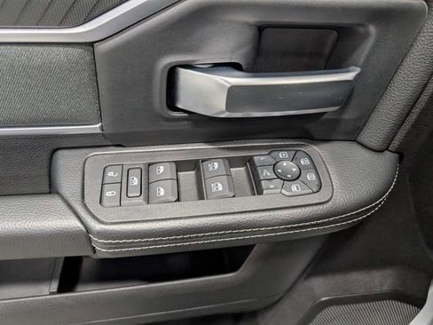 Used 2026 RAM 2500 Big Horn AWD/4WD image 13