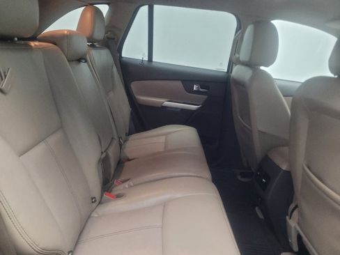 Used 2014 Ford Edge SEL w/ Equipment Group 205A FWD image 19