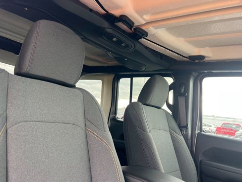 New 2026 Jeep Wrangler Unlimited Sport AWD/4WD image 16