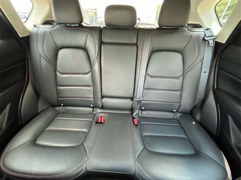 Used 2025 MAZDA CX-5 Carbon Edition image 23