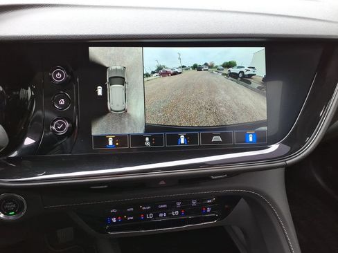 Certified 2023 Buick Envision Avenir FWD image 18