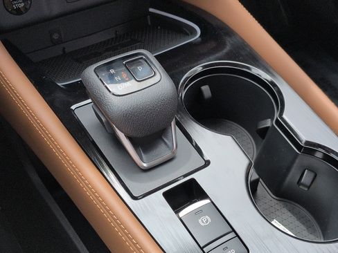 New 2026 Nissan Rogue Platinum image 18