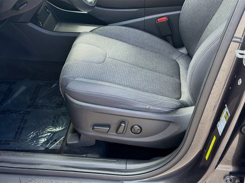 Used 2021 Hyundai Santa Fe SEL w/ Convenience Package FWD image 16