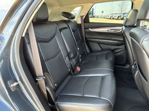 Used 2019 Cadillac XT5 Premium Luxury image 32