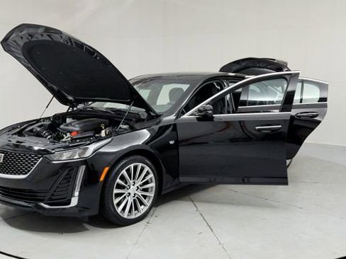 Certified 2023 Cadillac CT5 Luxury image 9