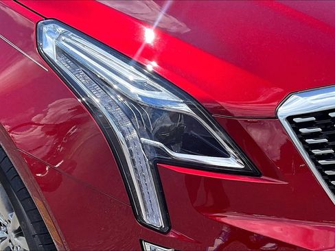 Used 2022 Cadillac XT5 Premium Luxury w/ Technology Package FWD image 27