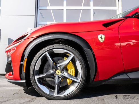 Certified 2024 Ferrari Purosangue image 4