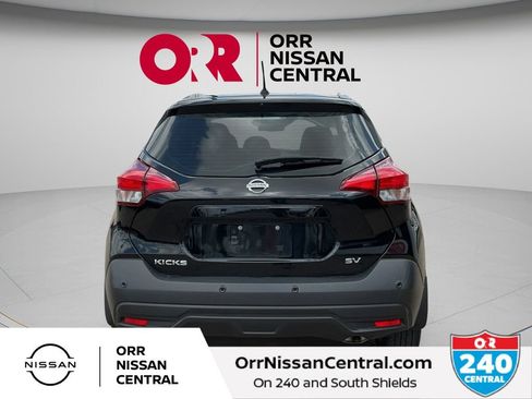 Used 2020 Nissan Kicks SV FWD image 6