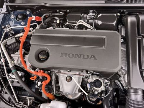 Certified 2025 Honda Civic Sport Touring image 10