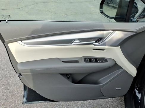 New 2026 Cadillac XT5 Premium Luxury image 26