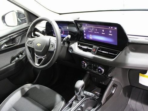 New 2026 Chevrolet TrailBlazer LT w/ Convenience Package image 29