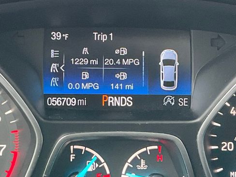 Used 2018 Ford Escape Titanium w/ Ford Safe & Smart Package image 5