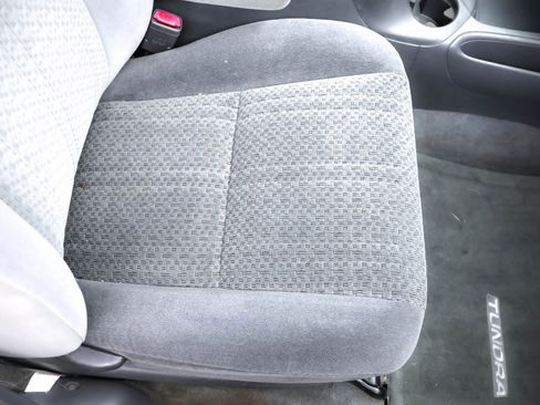 Used 2005 Toyota Tundra SR5 image 10