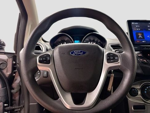 Used 2017 Ford Fiesta SE FWD image 11