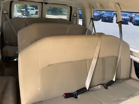 Used 2013 Ford E-350 and Econoline 350 XLT RWD image 12