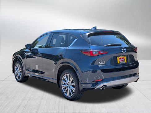Used 2024 MAZDA CX-5 Signature AWD/4WD image 5